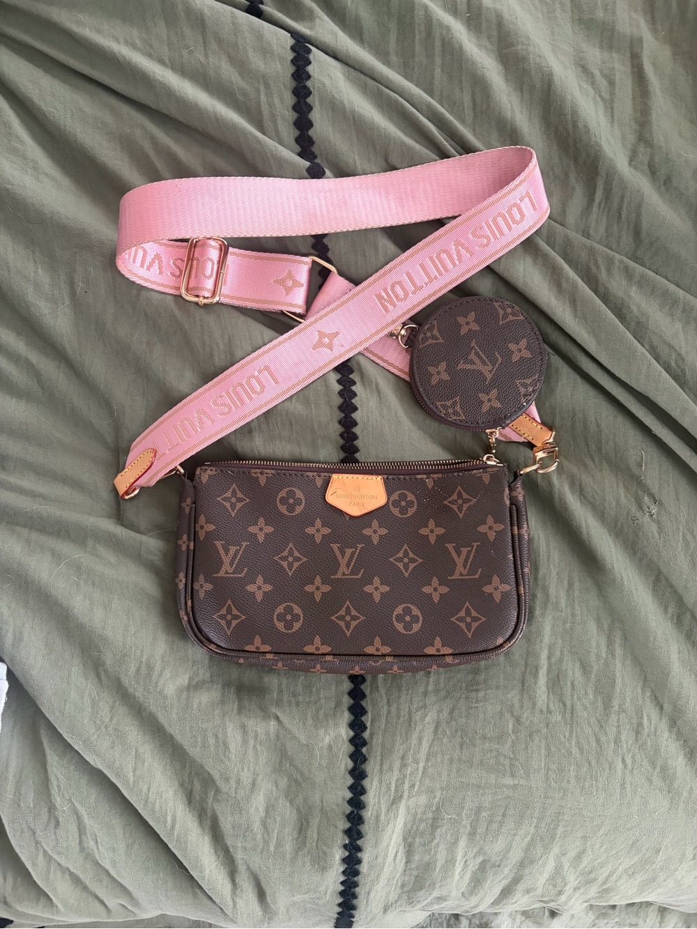 Louis Vuitton Monogram Crossbody Trio with Pink Strap